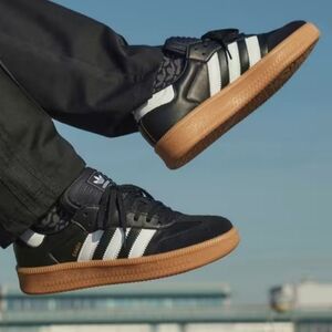 Samba XLG Sadidas Black Leather & Suede Sneakers with White Stripes and Gum Sole